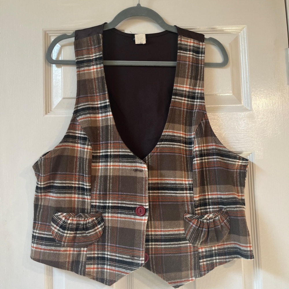 Zenobia Checkered Vest with Red Accents